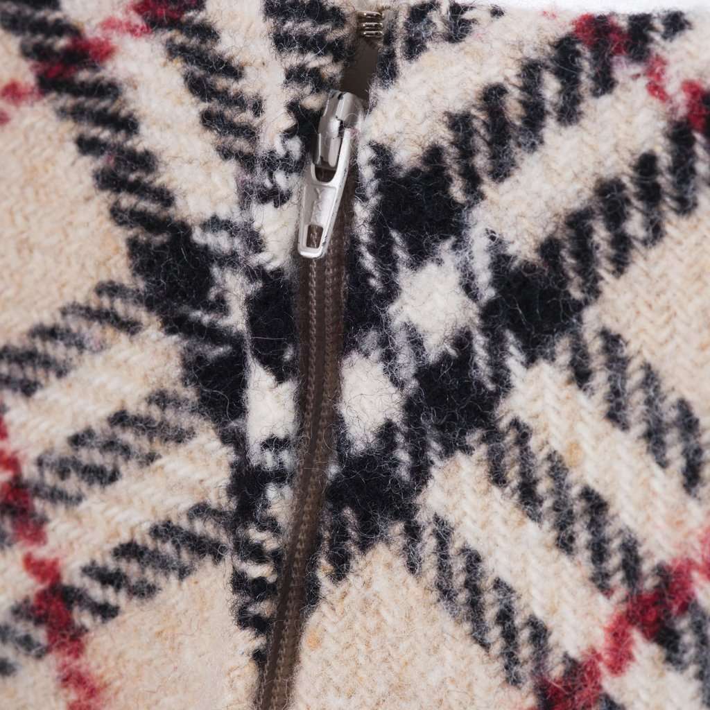 Burberry London Wool Mini Skirt - '00s Black Wool Good - Model View