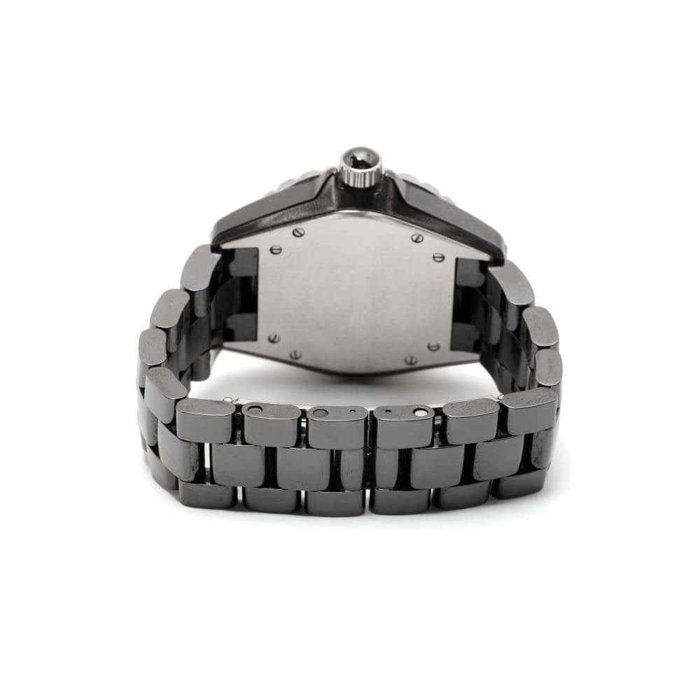 Chanel "J12 38 mm" Watch - 2000s Black Good - Model View
