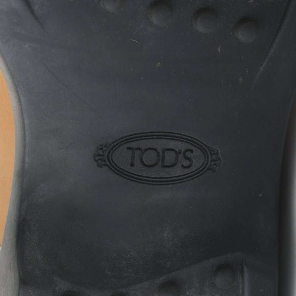 Tod's Brown Leather Riding Boots - '10s Brown Leather Good - Model View