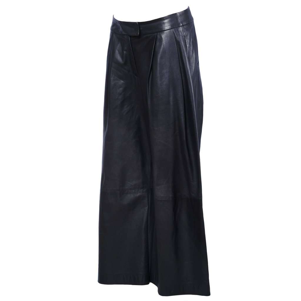 Unsigned Leather Black Pants - '10s Black Leather Good - Back View