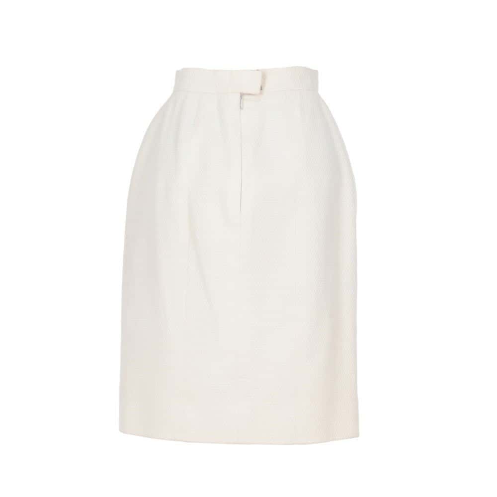 Chanel White Cotton Brocade Skirt - '90s White Cotton Good - Back View