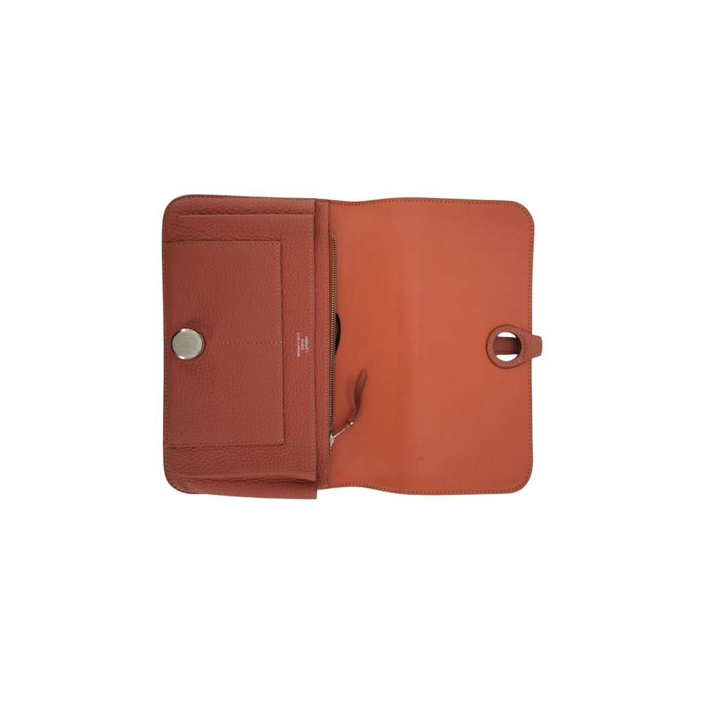 Hermes Wallet Red Leather Good - Inside View
