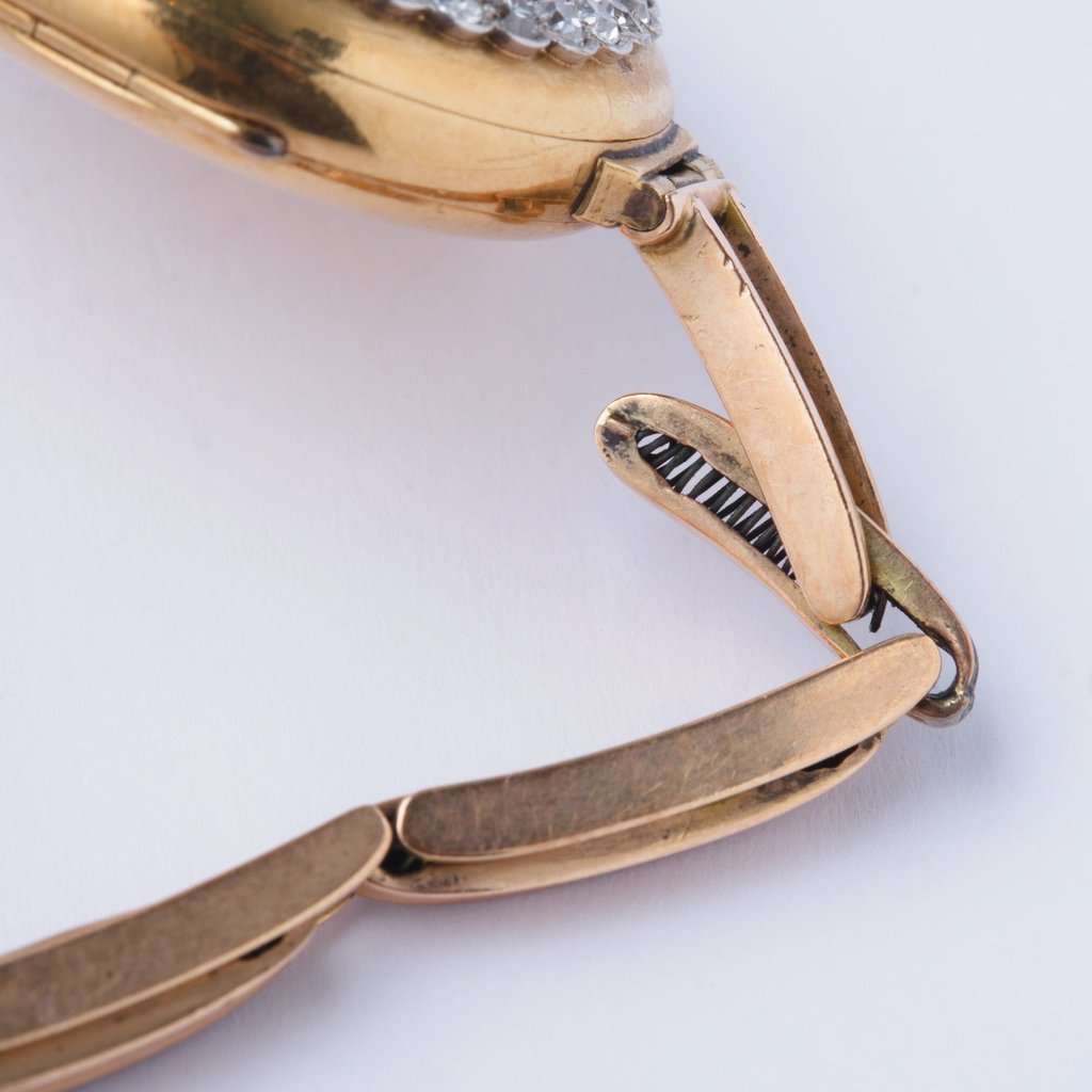 Unsigned Early 20th Century Diamond-Set Bracelet Watch 18K Gold, London Import Marks, circa 1912 Gold Good - Model View
