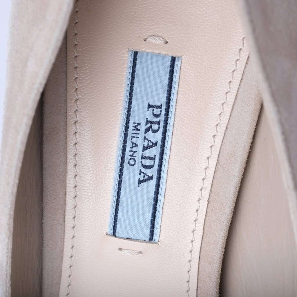 Prada Suede Wave Cut-Out Pumps - '10s Beige Suede Good - Model View