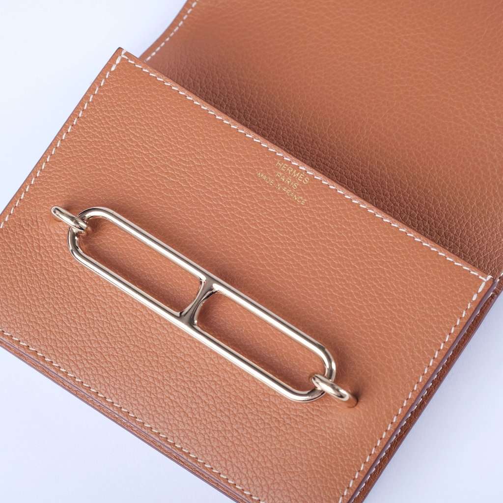 Hermès Roulis Wallet Gold Evercolor Leather - '20s Gold Leather Good - Inside View