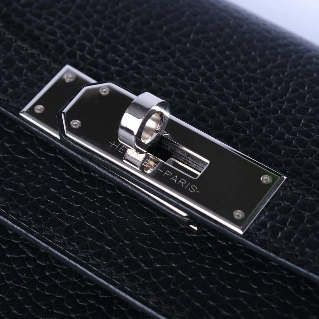Hermès Kelly Dépêches 25 Noir Galop d’Hermès Palladium Hardware - '20s Black Leather Good - Box View