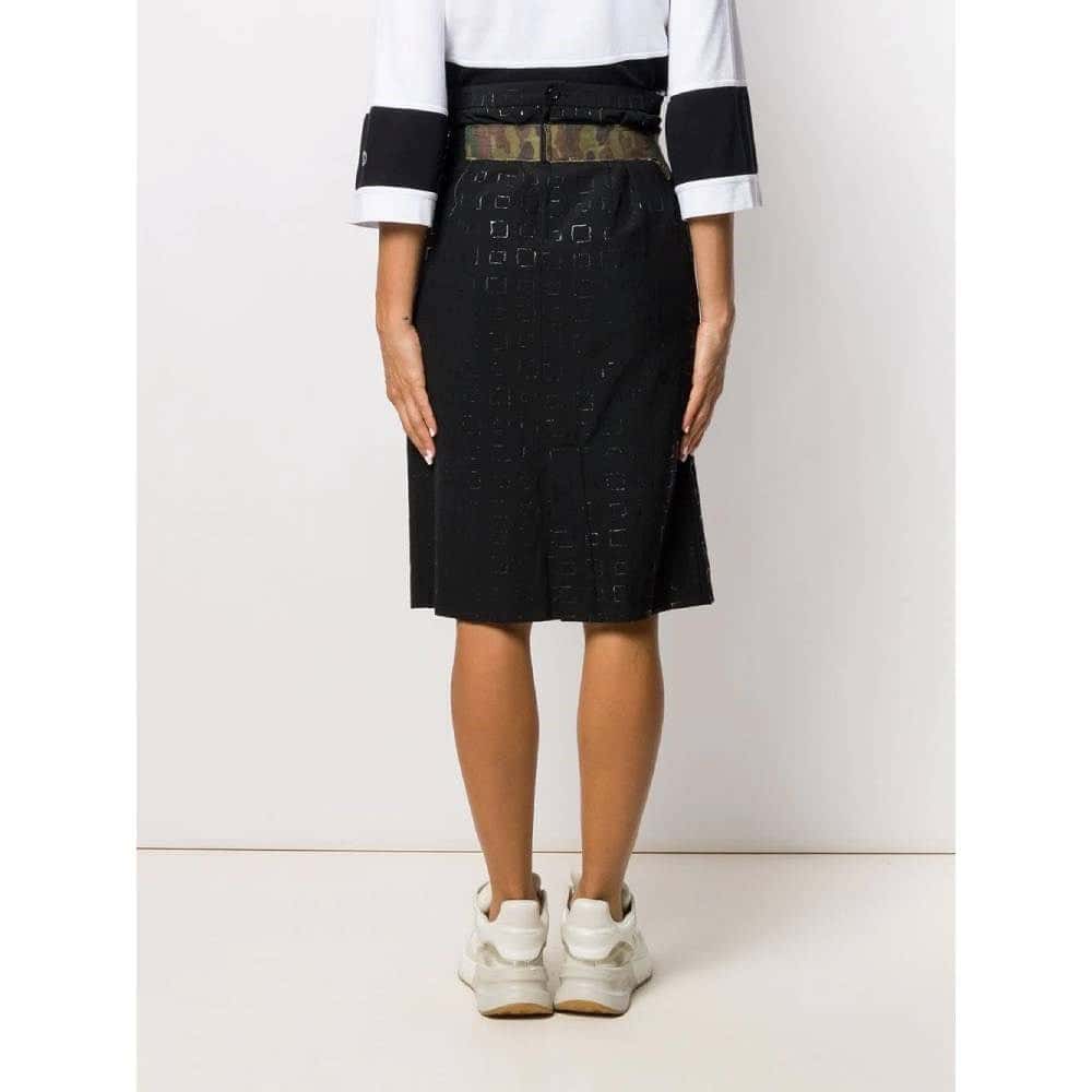 Comme des Garçons Black Wool Skirt - 2000s Black Wool Good - Model View