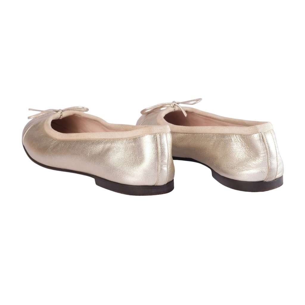 Chanel Gold Leather CC Logo Ballet Flats - '00s Gold Leather Good - Model View