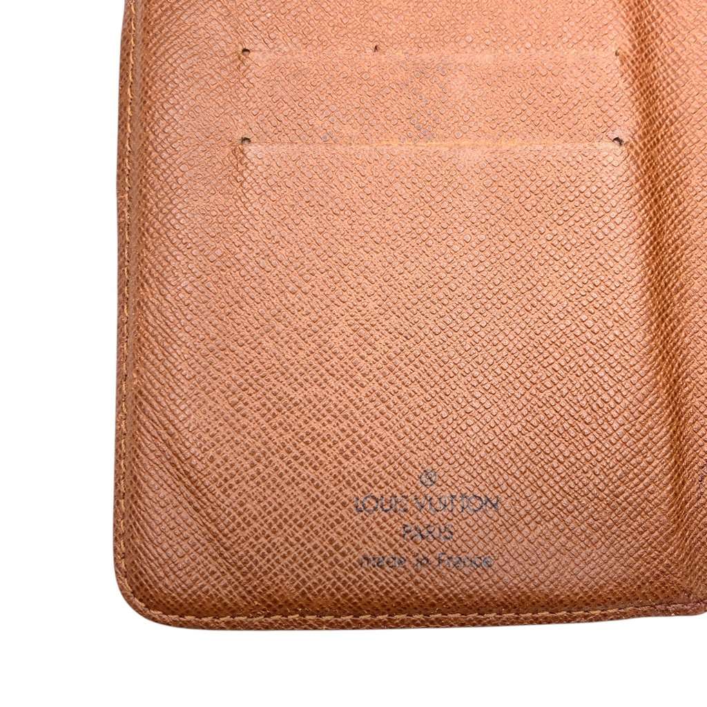 Louis Vuitton Wallet Brown Canvas Good - Model View