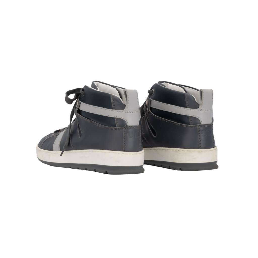 Christian Dior and White Sneakers - '10s White Leather Good - Inside View