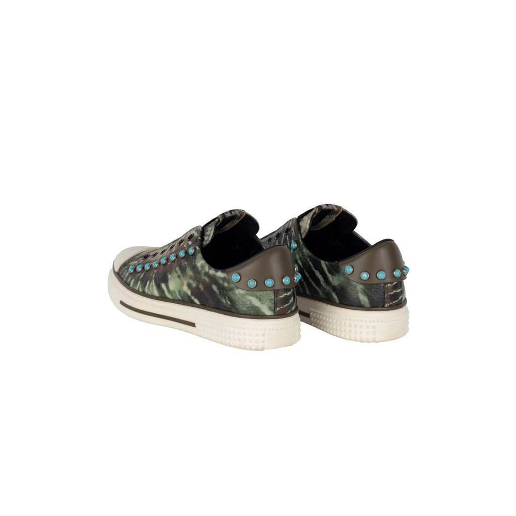 Valentino Rockstud Tie-dye Sneakers - '10s Red Lace Good - Inside View