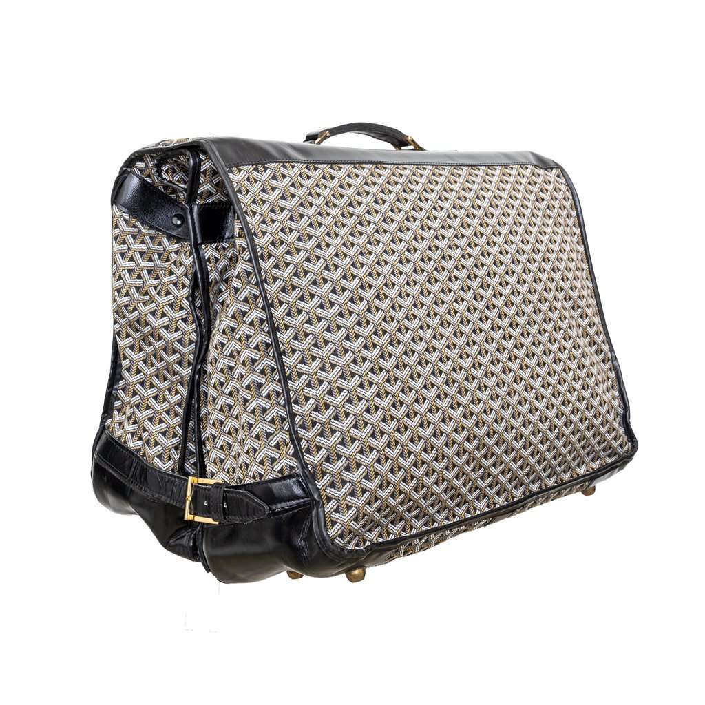 Goyard Vintage Garment Bag - '70s Red Good - Model View