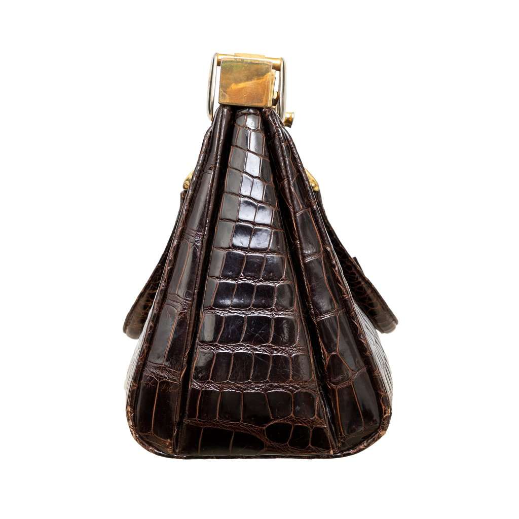 Unsigned Vintage Crocodile Leather Handbag - '90s Brown Leather Good - Model View