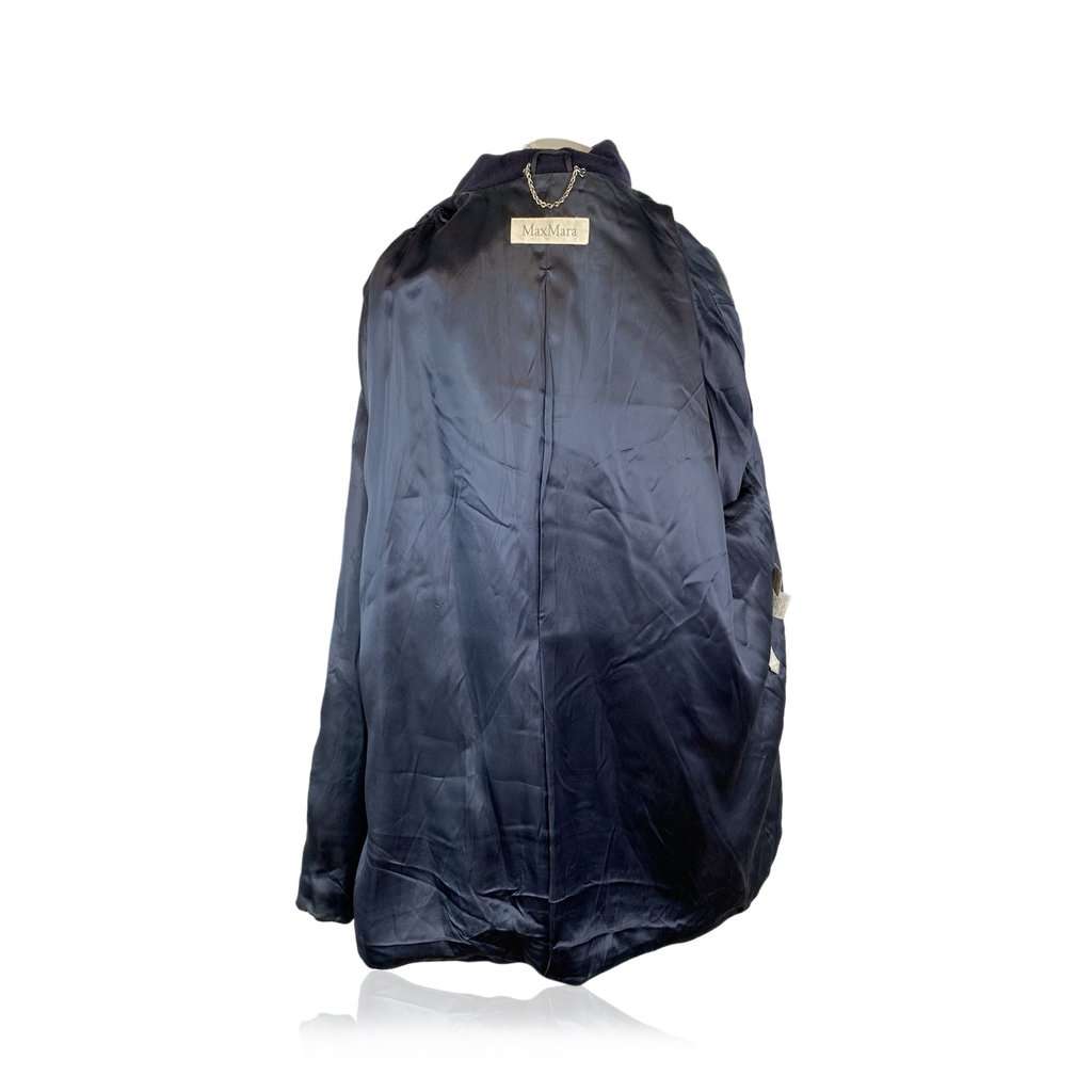 Max Mara Max Mara Blue Wool Good - Model View