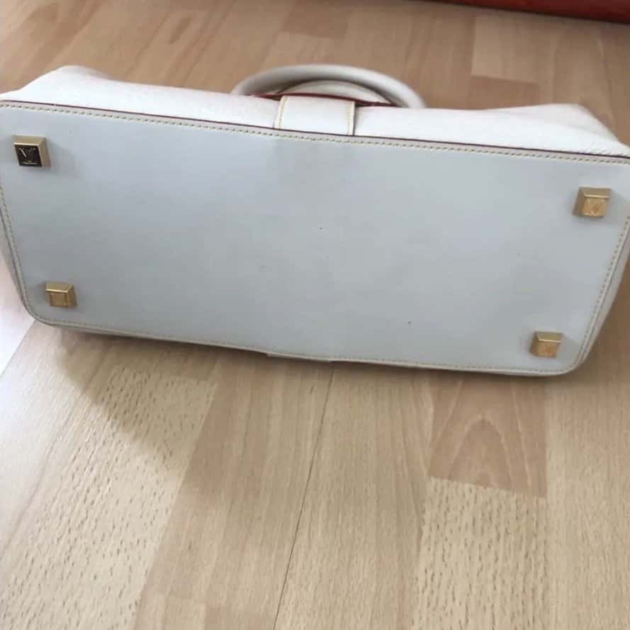 Louis Vuitton Ingénieux Leather Handbag White Leather Good condition - Inside View