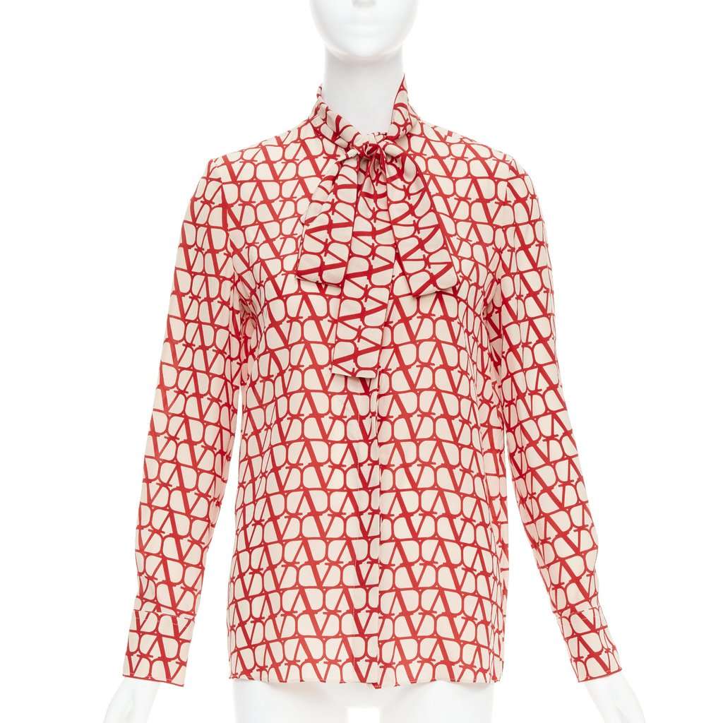 Valentino Garavani Red Silk Top Red Silk Good condition - Front View