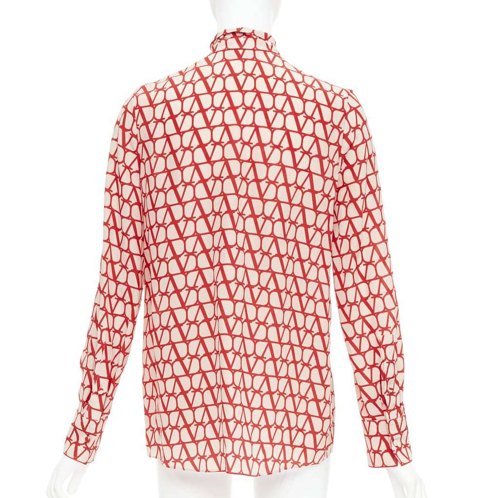 Valentino Garavani Red Silk Top Red Silk Good condition - Box View