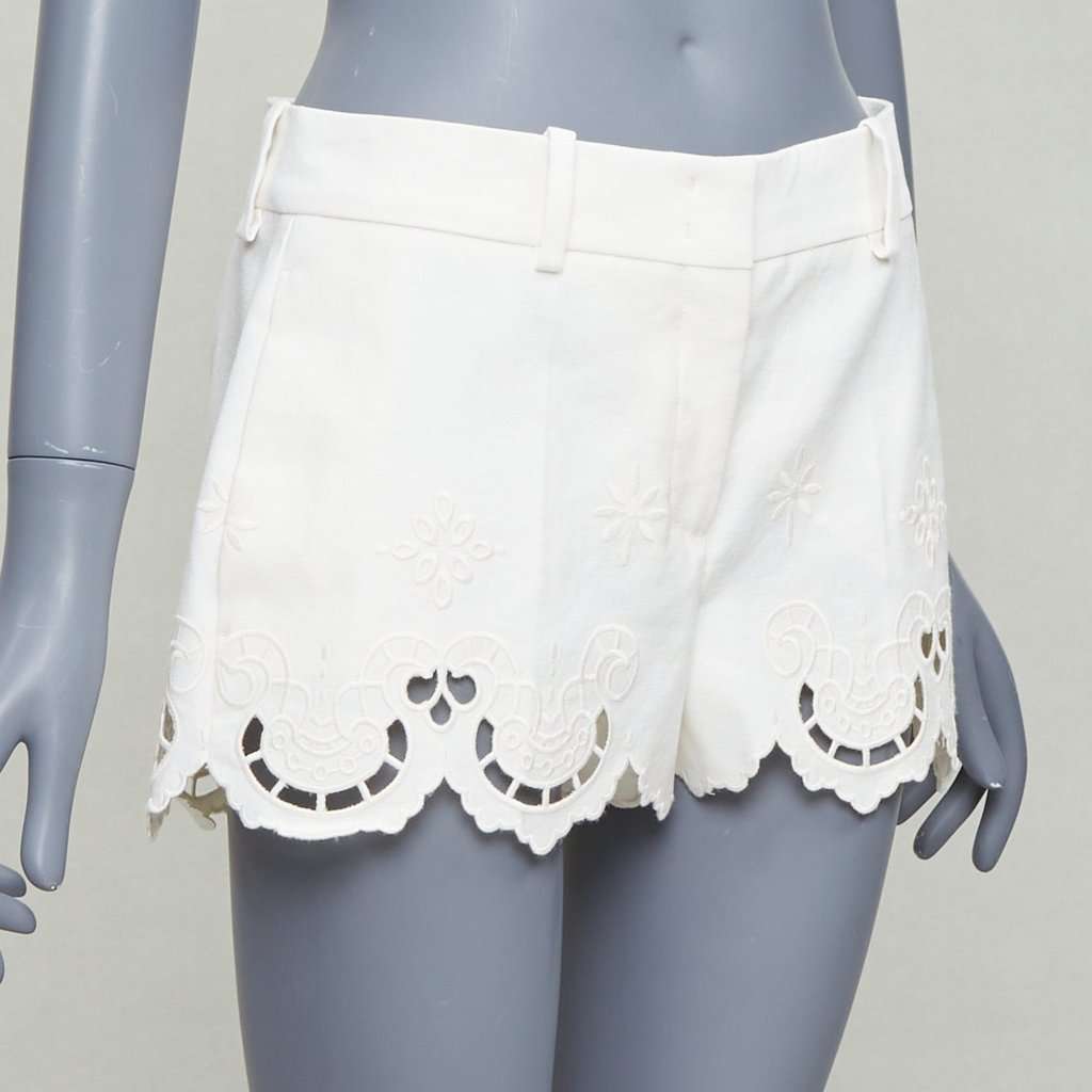 Ermanno Scervino Sangallo Scalloped Shorts Beige Cotton Very good condition - Inside View