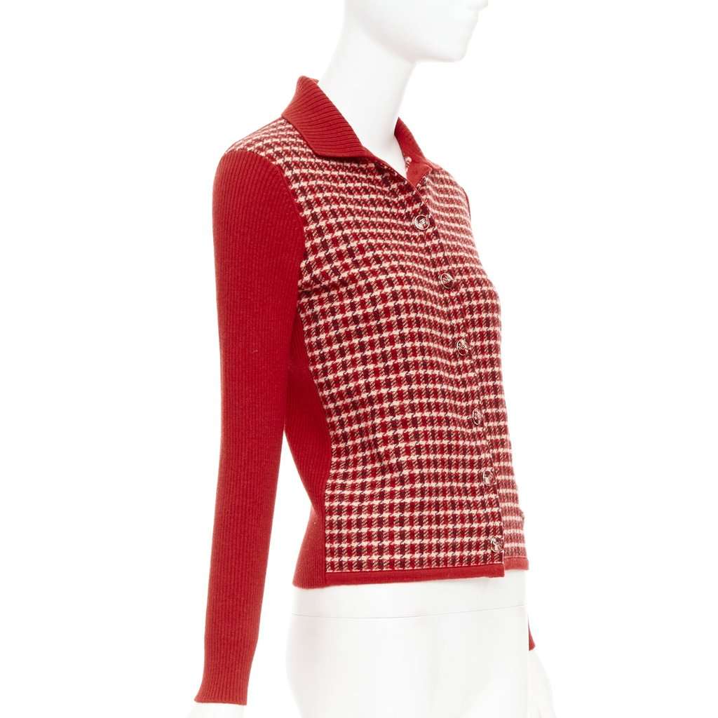 Chanel Red Cashmere Knitwear Red Cashmere Very good condition - Inside View