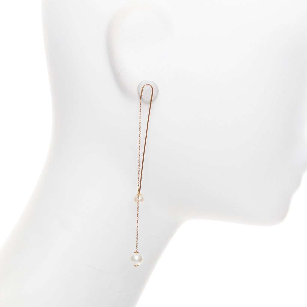 Unsigned Gold Earrings Gold Very good condition - Model View
