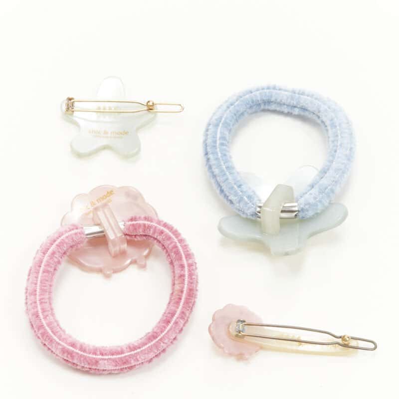 Unsigned Star Hair Clips Other Plastic Very good condition - Back View