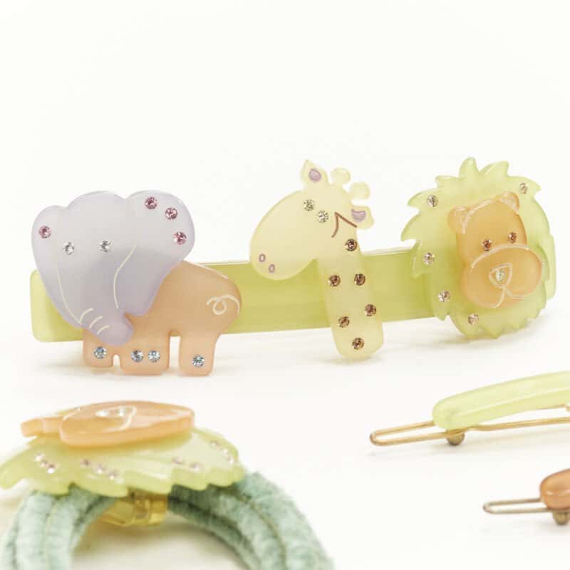 Unsigned Safari Hair Clips MultiColor Plastic Very good condition - Inside View