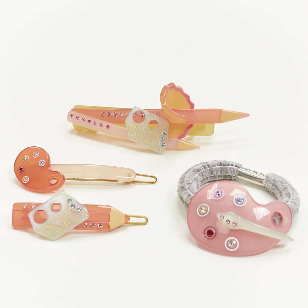 Unsigned Brush Hair Clips MultiColor Plastic Very good condition - Front View