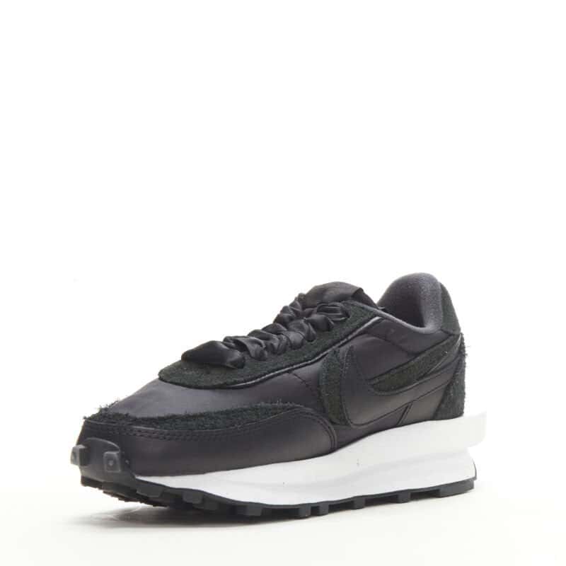 Nike Black White Sneakers Black Never worn - Model View
