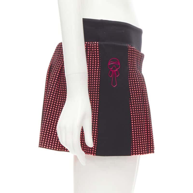 Fendi Polka Dot Skirt Black Polyester Very good condition - Model View