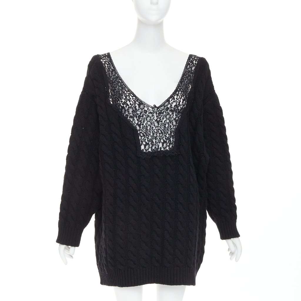 Balenciaga Black Wool Knitwear Black Wool Very good condition - Front View