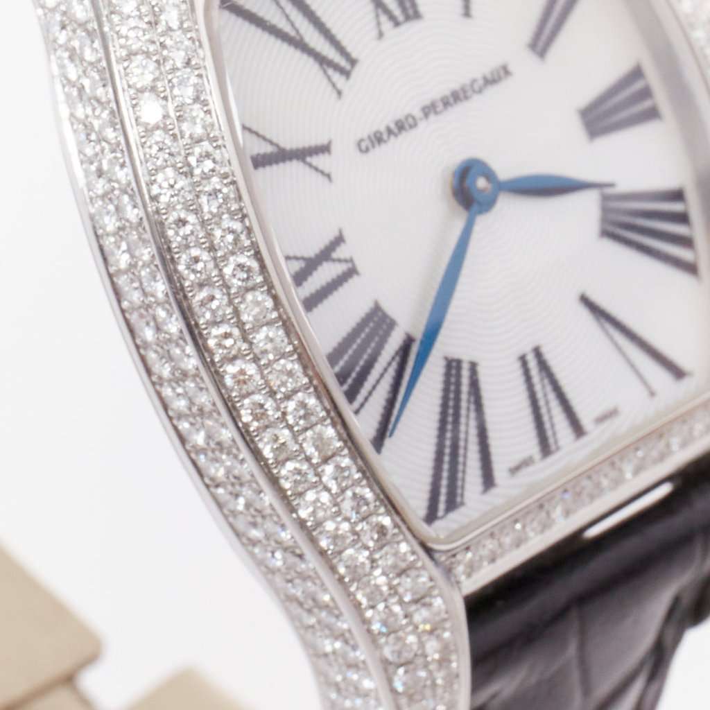 Girard Perregaux Richeville Black Metal Good condition - Box View