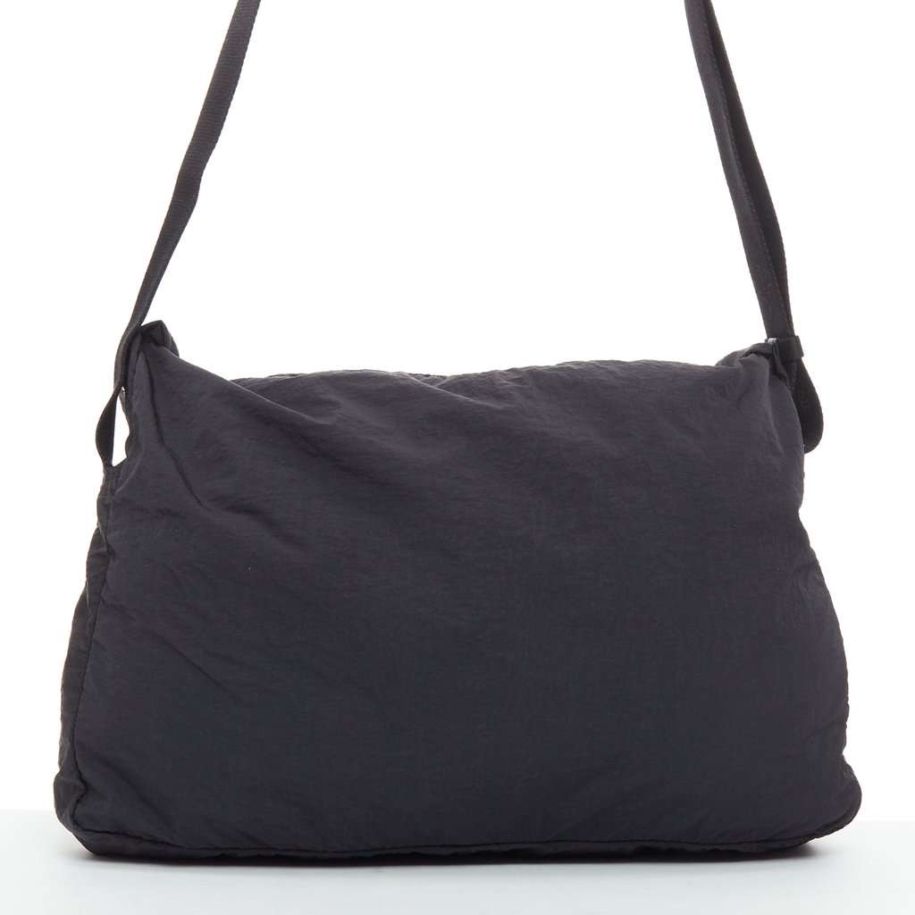 Bottega Veneta 1.5 Intrecciato Black Leather Very good condition - Box View