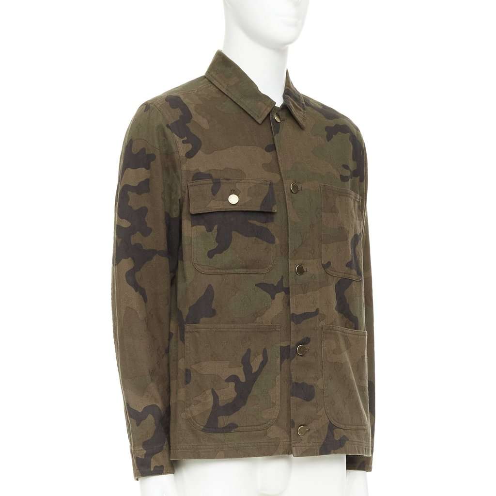 Louis Vuitton Chore Coat Green Denim Very good condition - Model View
