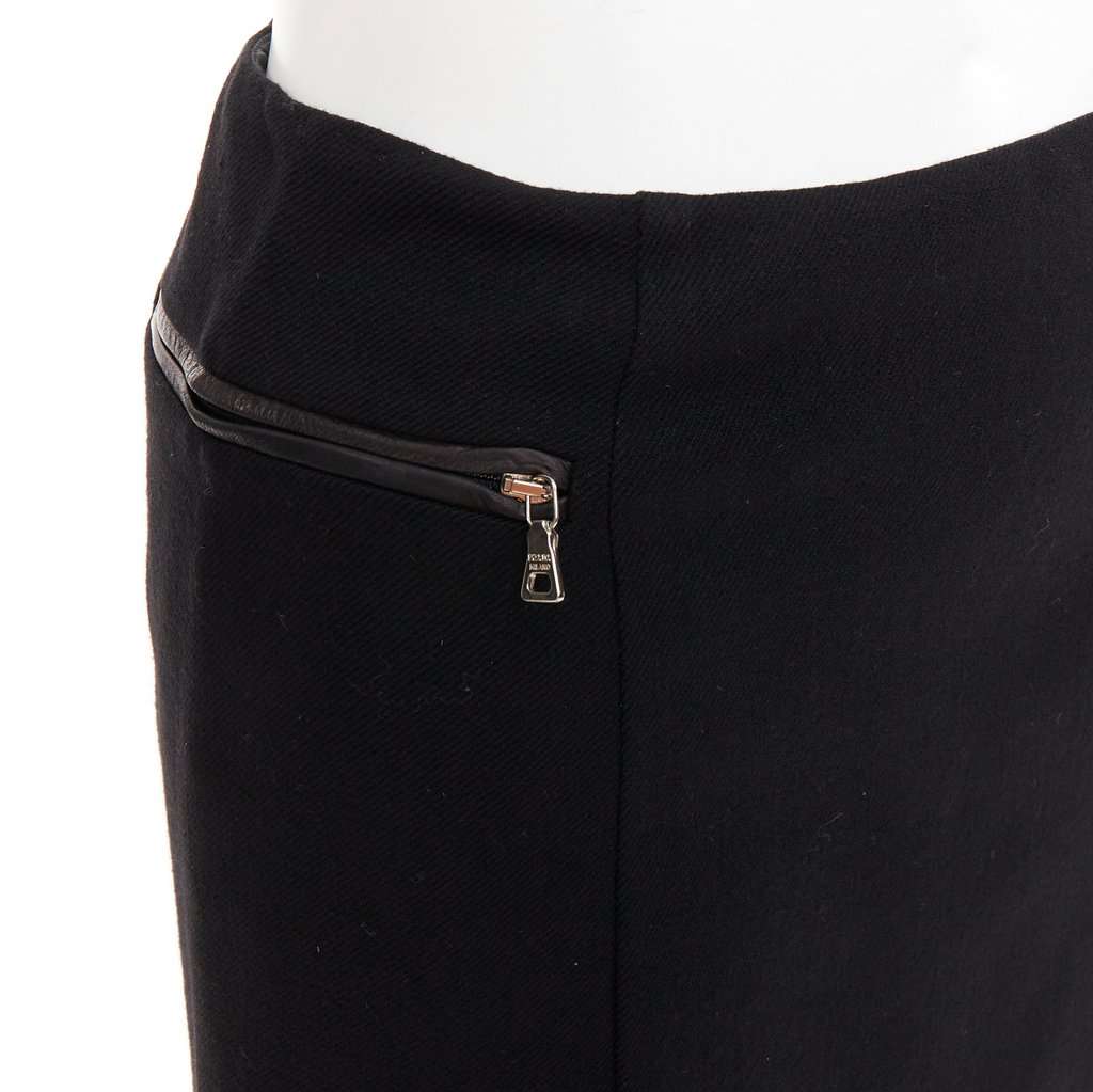 Prada Black Wool Skirt Black Wool Very good condition - Back View