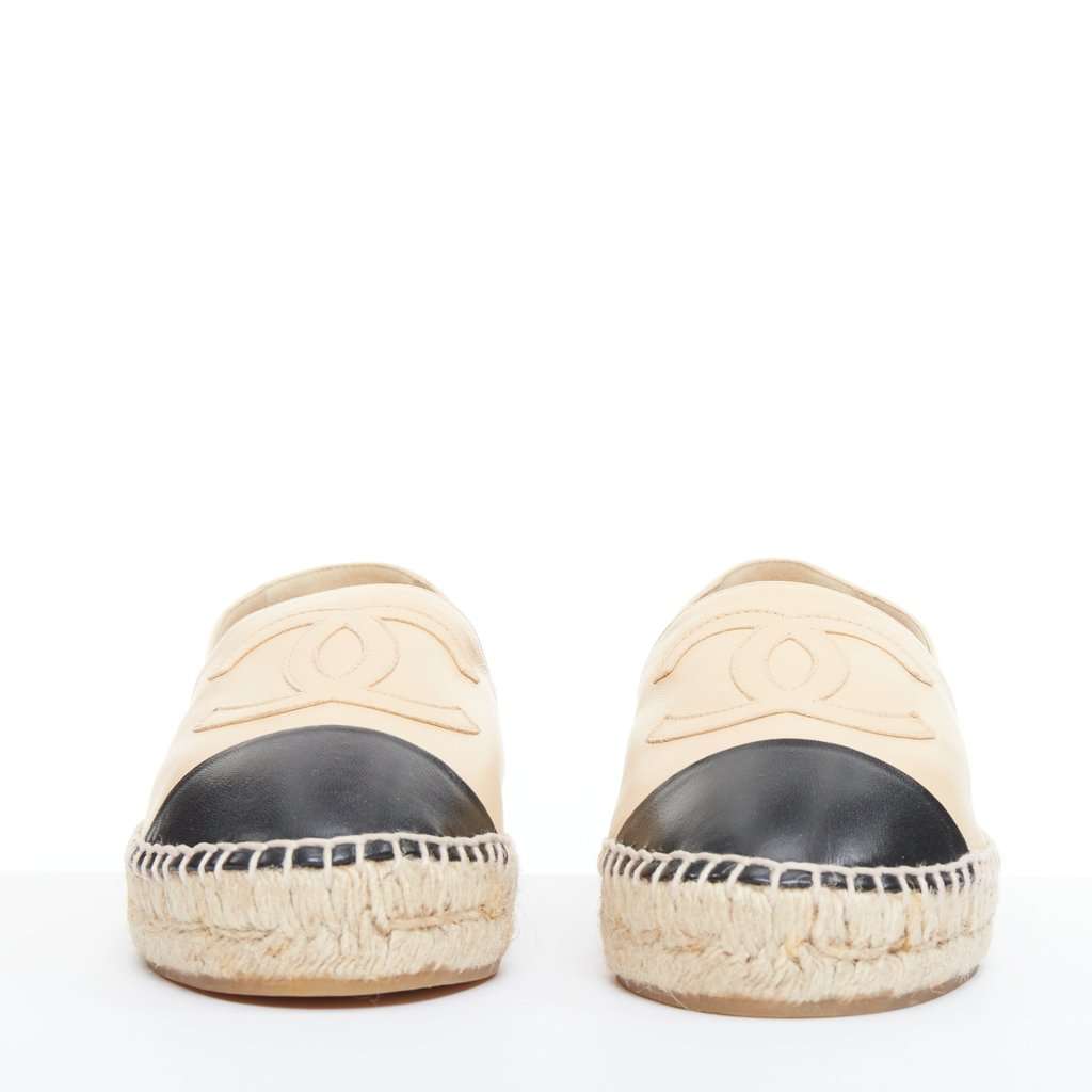 Chanel Beige Leather Espadrilles Beige Leather Good condition - Inside View