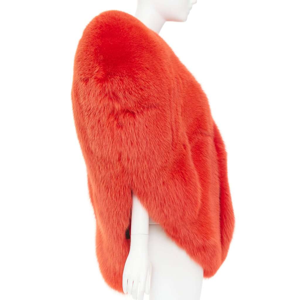 Saint Laurent Red Fur Coat Red Fur Very good condition - Inside View