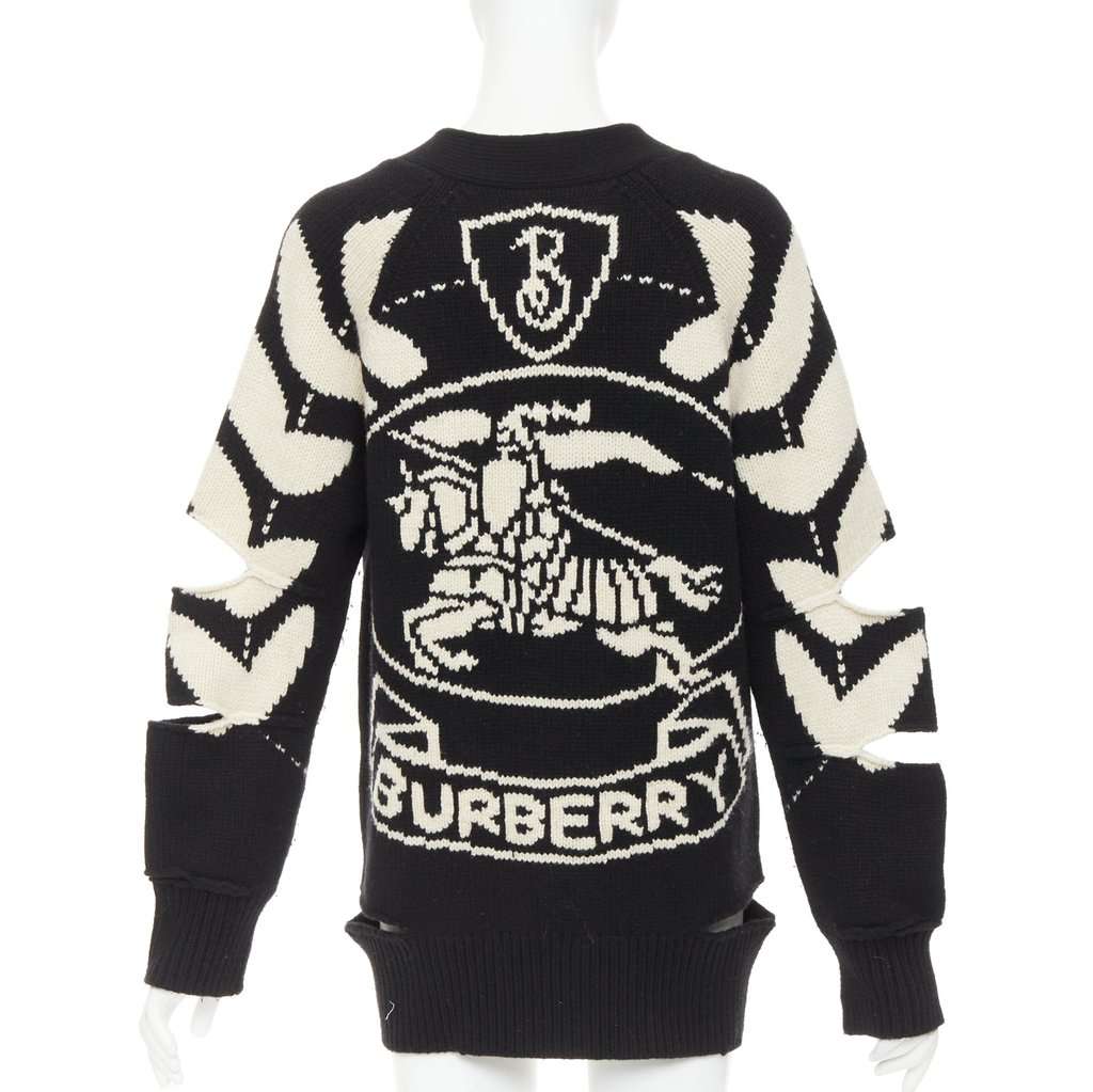 Burberry Nyla Black Wool Good condition - Front View