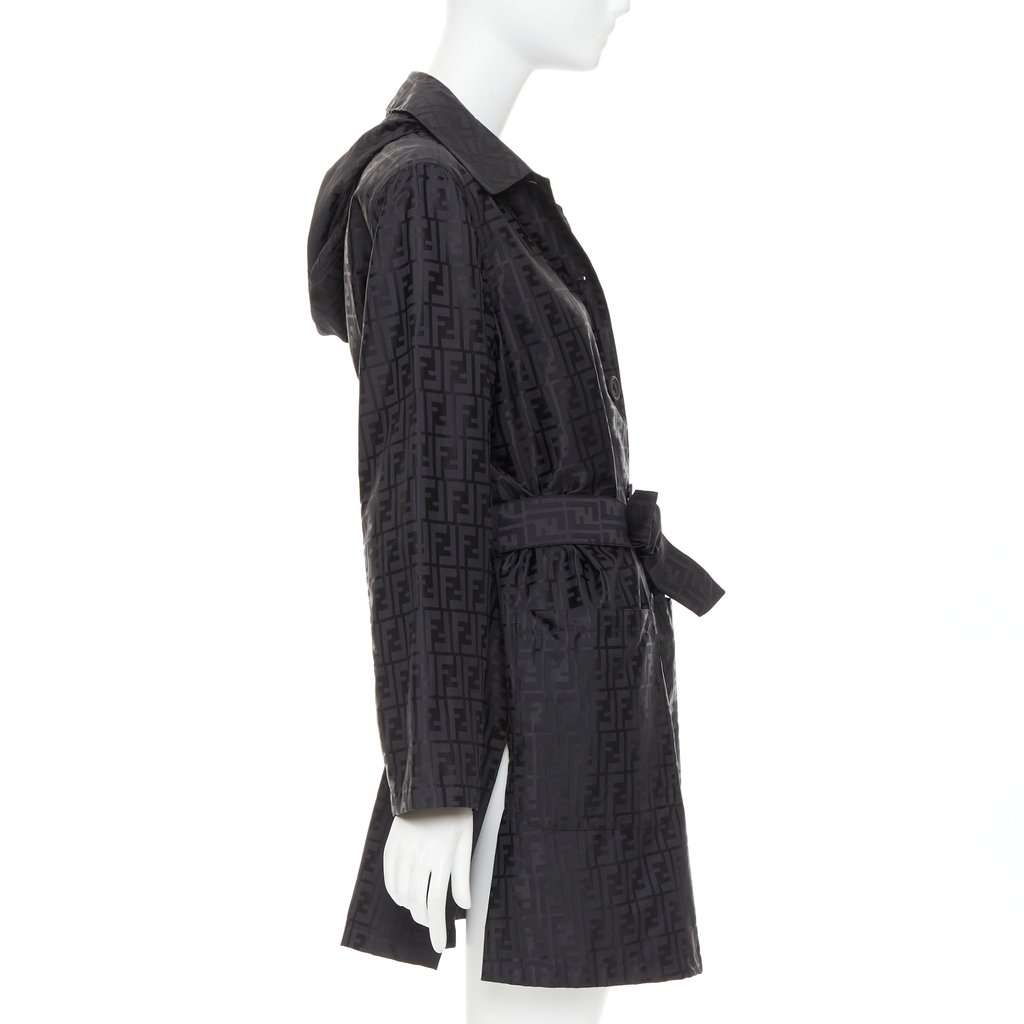 Fendi Black Cotton Coat Black Cotton Very good condition - Model View