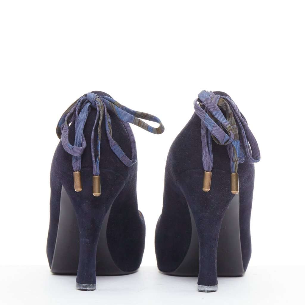 Hermès Navy Suede Heels Navy Suede Fair condition - Box View