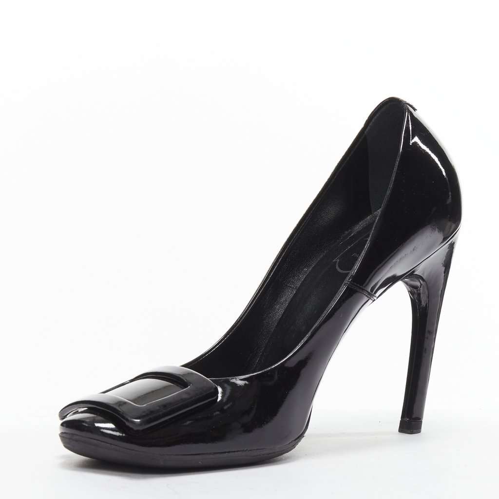 Roger Vivier Buckle Curved Pumps Black Good condition - Box View