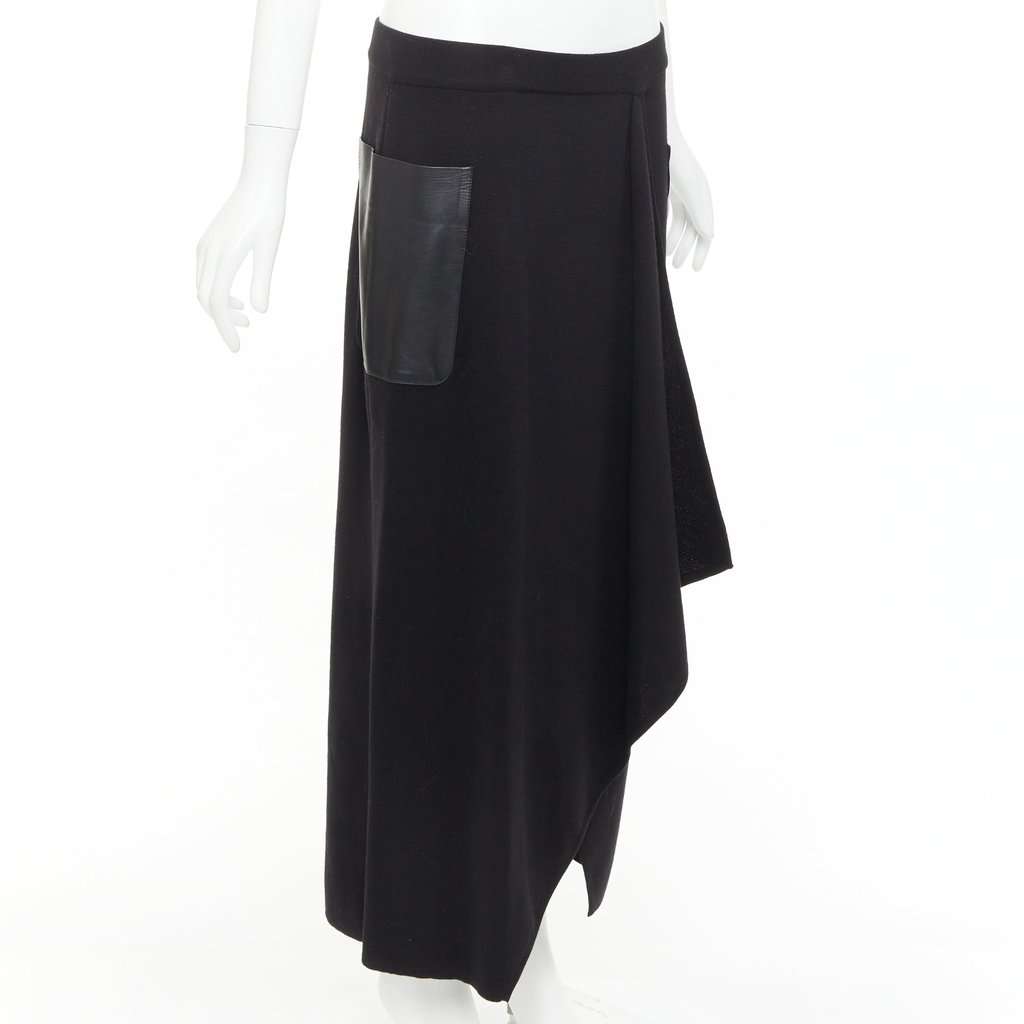 Max Mara Black Skirt Black Good condition - Front View