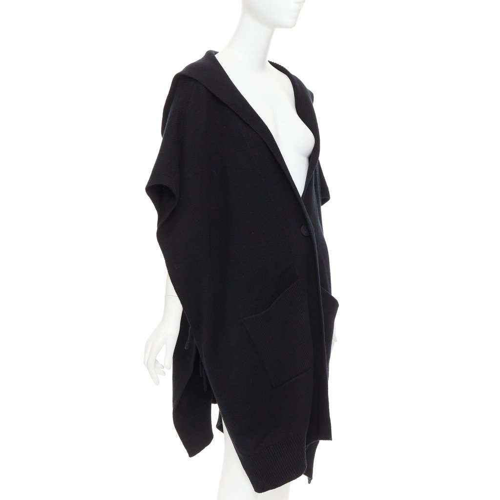 Hermès Black Cashmere Knitwear Black Cashmere Very good condition - Model View