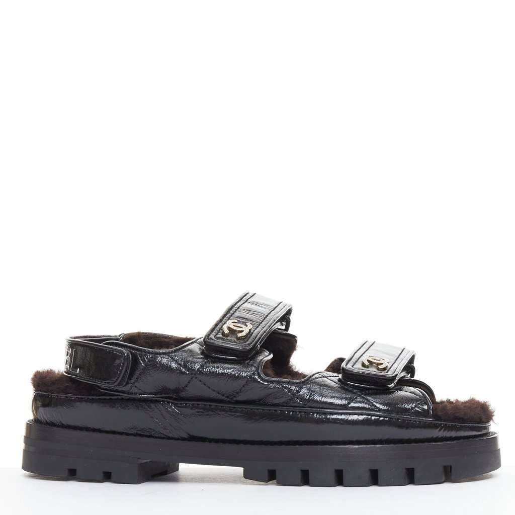 Chanel Black Leather Sandals Black Leather Very good condition - Front View