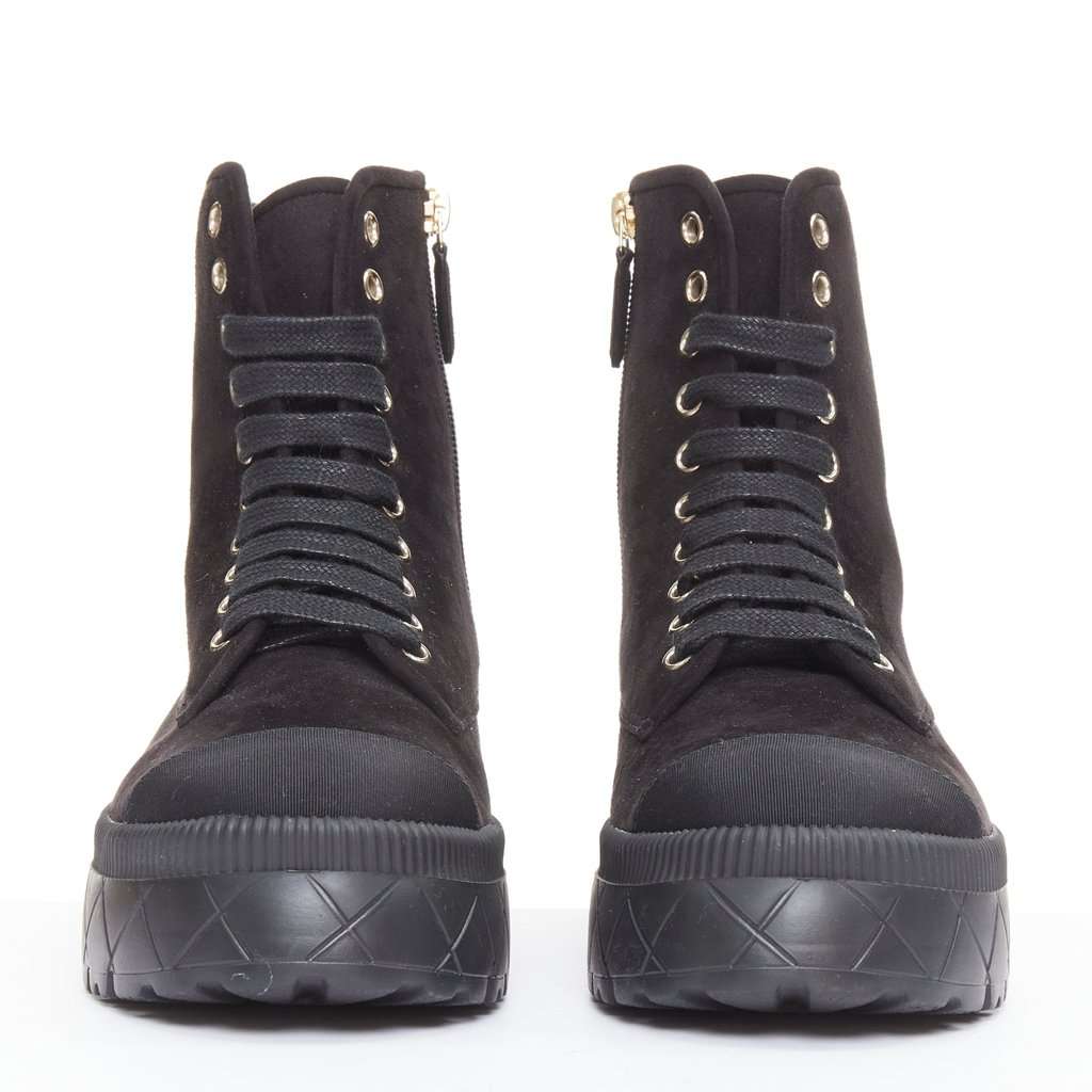 Chanel Black Suede Boots Black Suede Good condition - Inside View