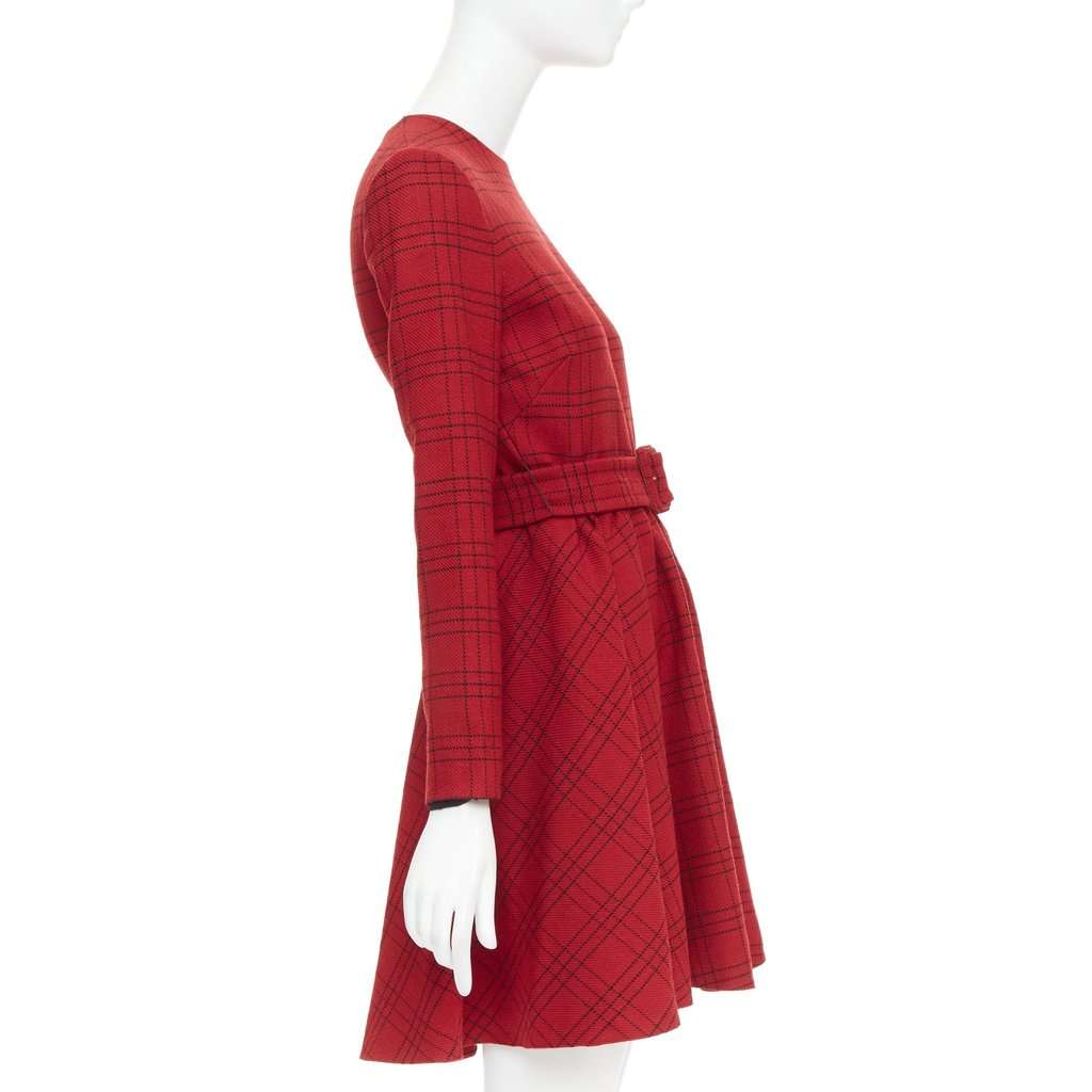 Dior Red Wool Dress Red Wool Very good condition - Model View