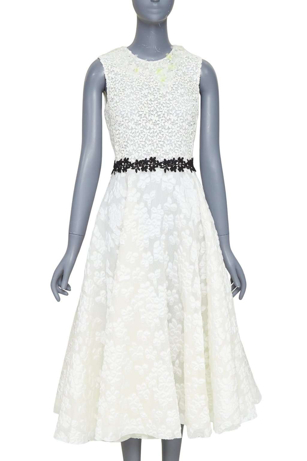 Giambattista Valli Ecru Polyester Dress Beige Polyester Very good condition - Front View