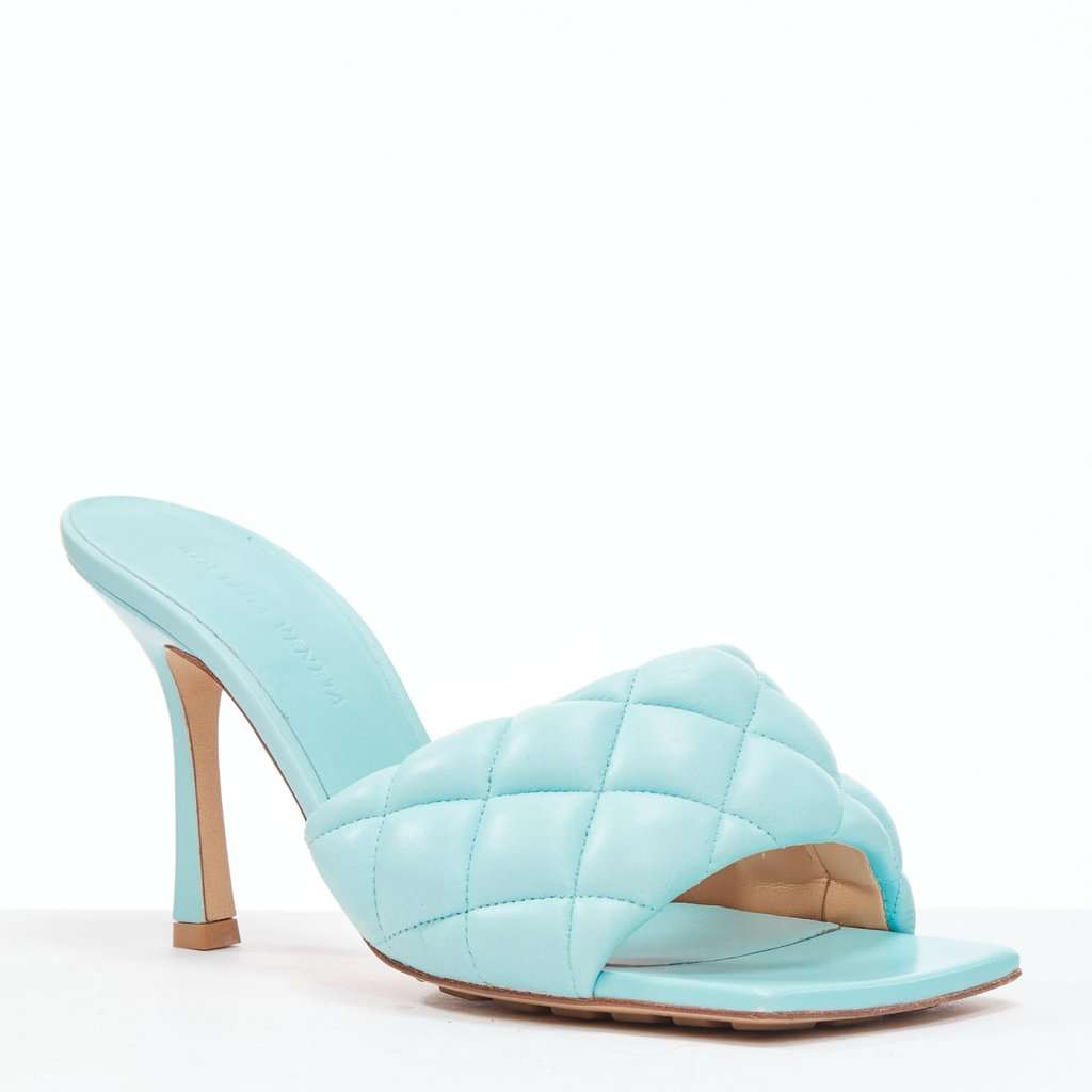 Bottega Veneta Blue Leather Heels Blue Leather Very good condition - Front View