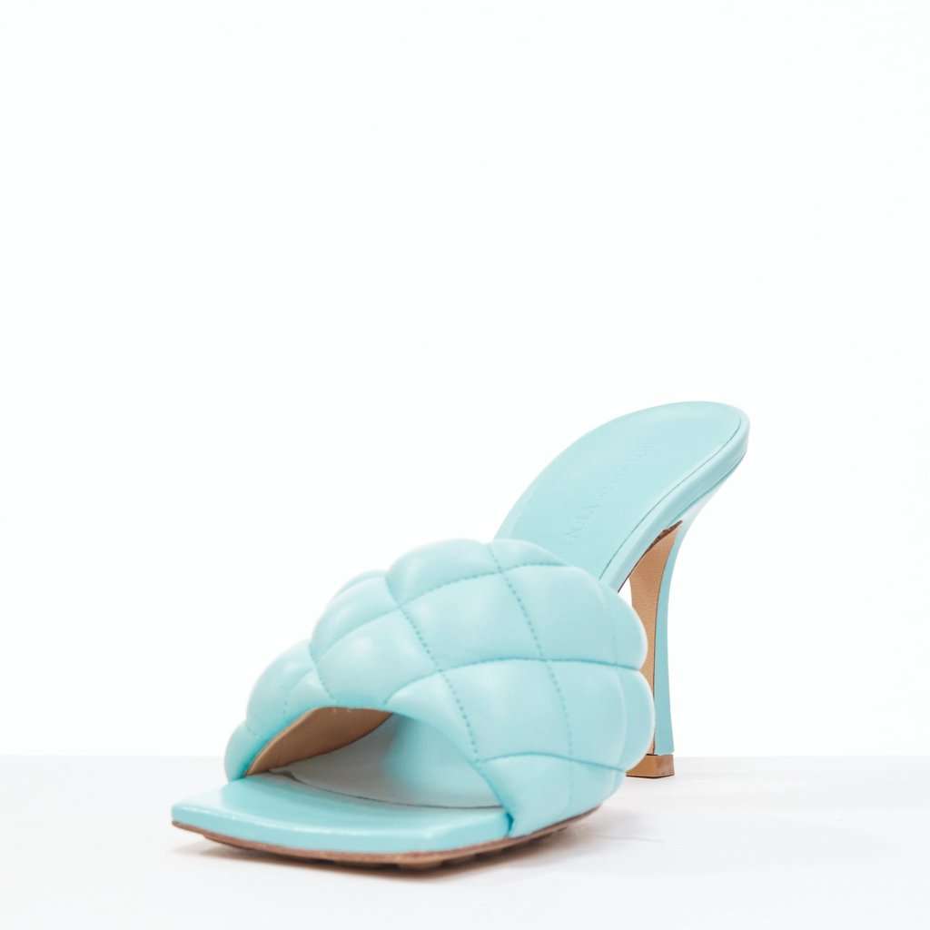 Bottega Veneta Blue Leather Heels Blue Leather Very good condition - Model View