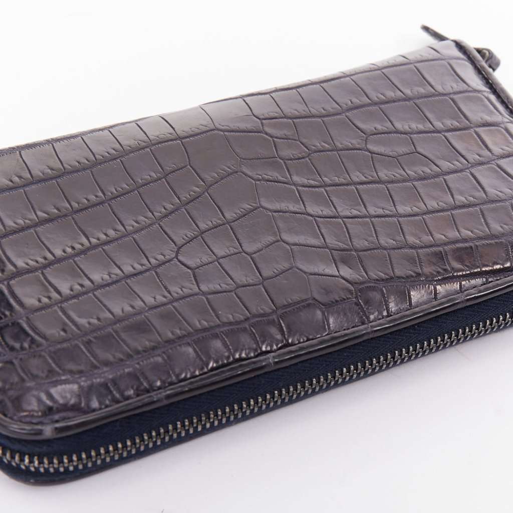 Bottega Veneta Navy Leather Wallet Navy Leather Fair condition - Back View