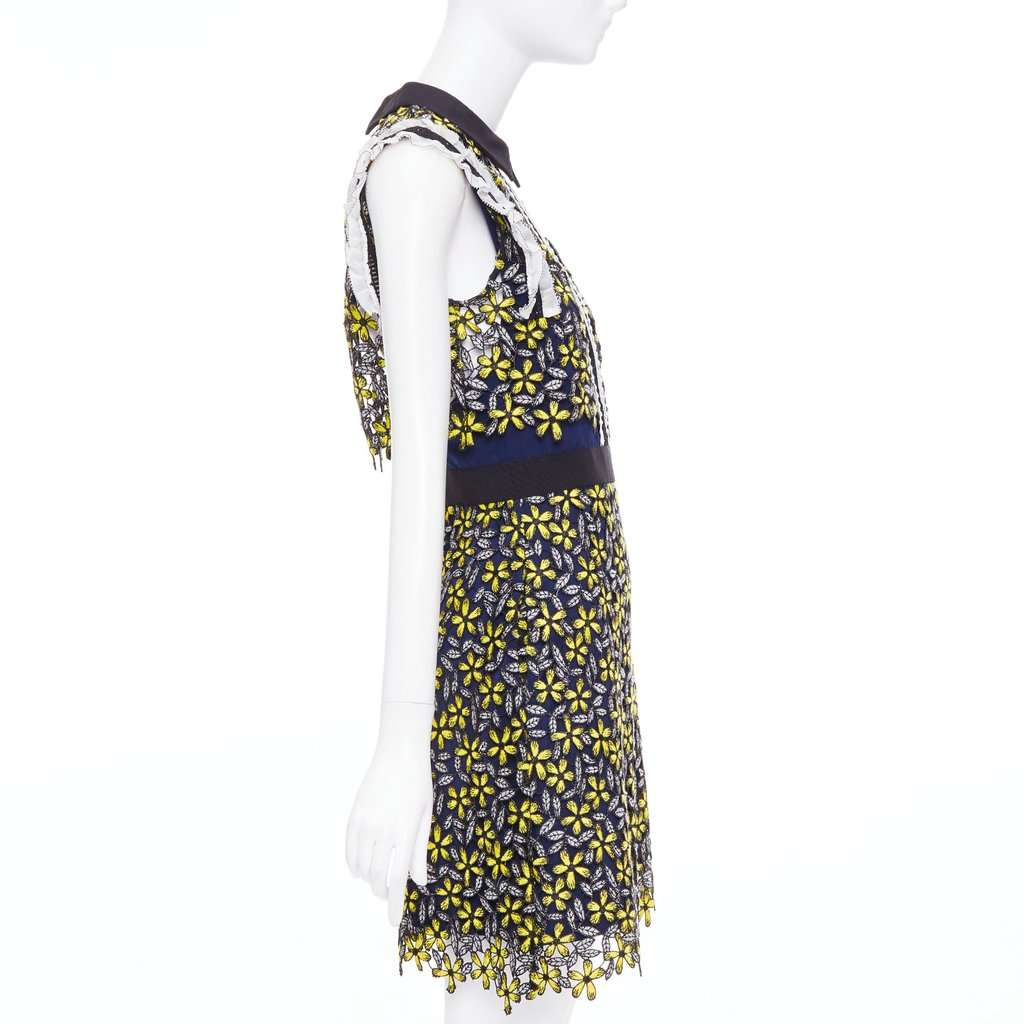 SELF-PORTRAIT Eleina Sculpted Daisy Guipure Dress Yellow Polyester Very good condition - Box View